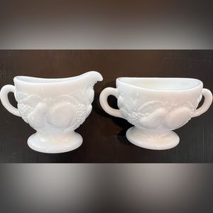 Westmoreland gorgeous vintage opalescent milk glass small creamer and sugar set